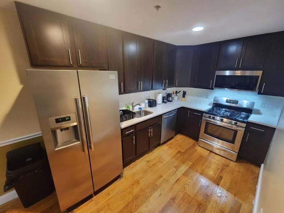 Апартаменты Classy 3 Bed Near Nyc With View! Юнион-Сити Экстерьер фото