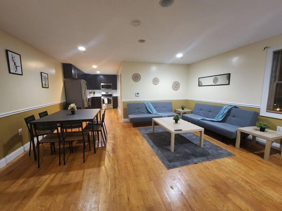 Апартаменты Classy 3 Bed Near Nyc With View! Юнион-Сити Экстерьер фото